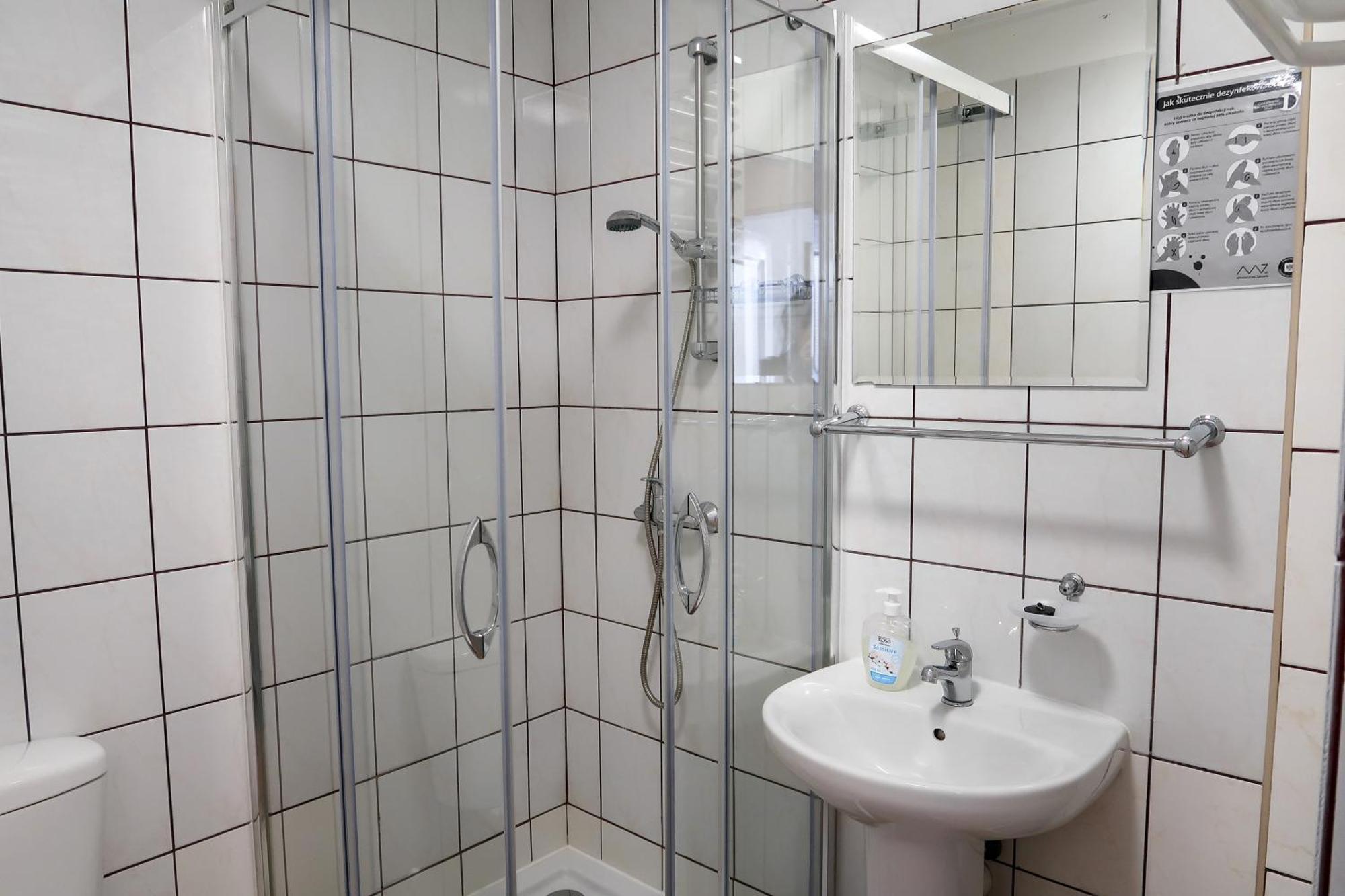 Dom Studencki Raj Hostel Wroclaw Ngoại thất bức ảnh