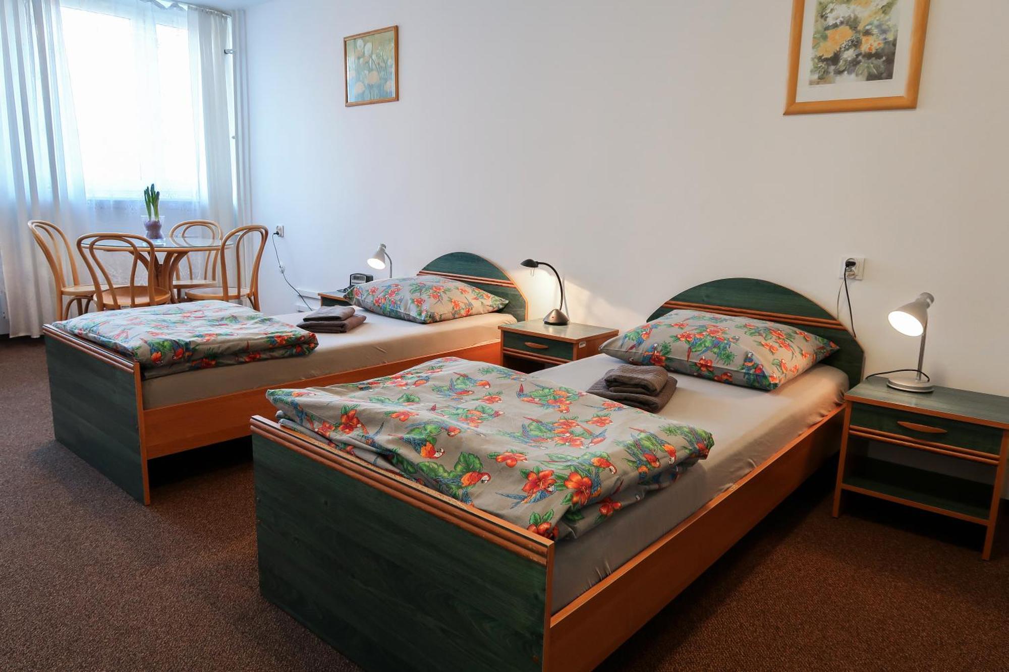 Dom Studencki Raj Hostel Wroclaw Ngoại thất bức ảnh